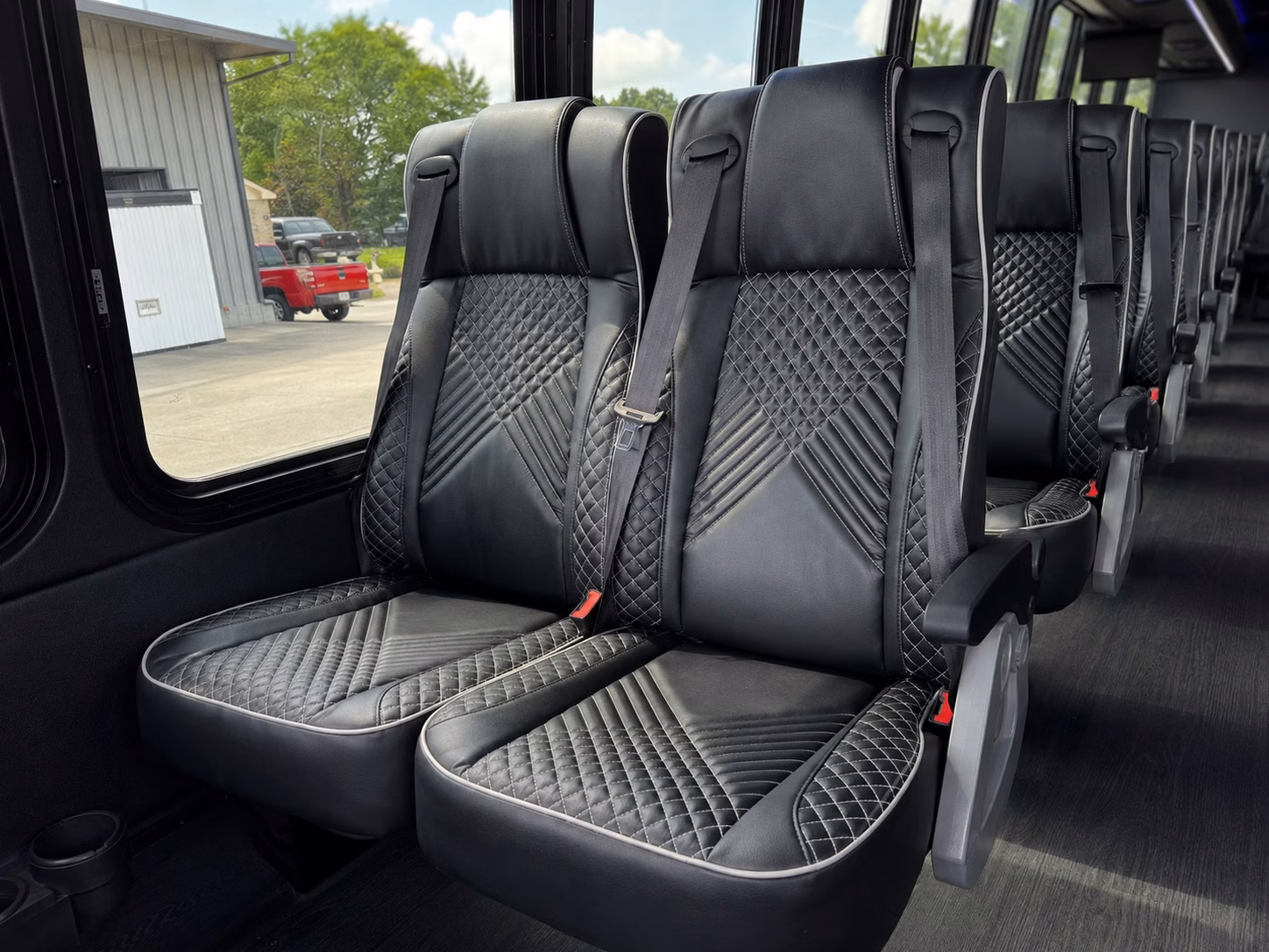book prom transportation in hayward for multi stop nights that run on your schedule