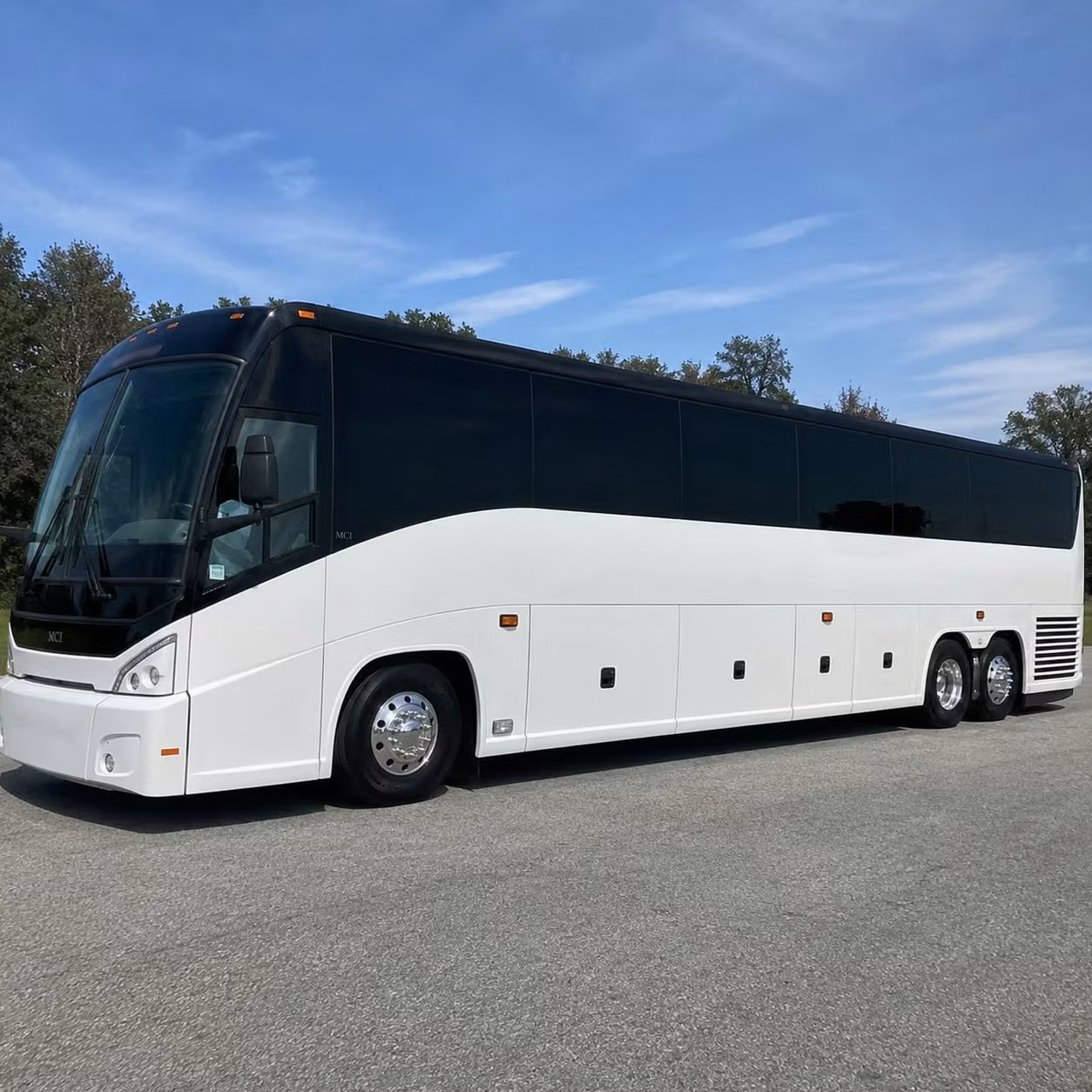 long distance charter bus rentals for hayward school groups traveling beyond the bay